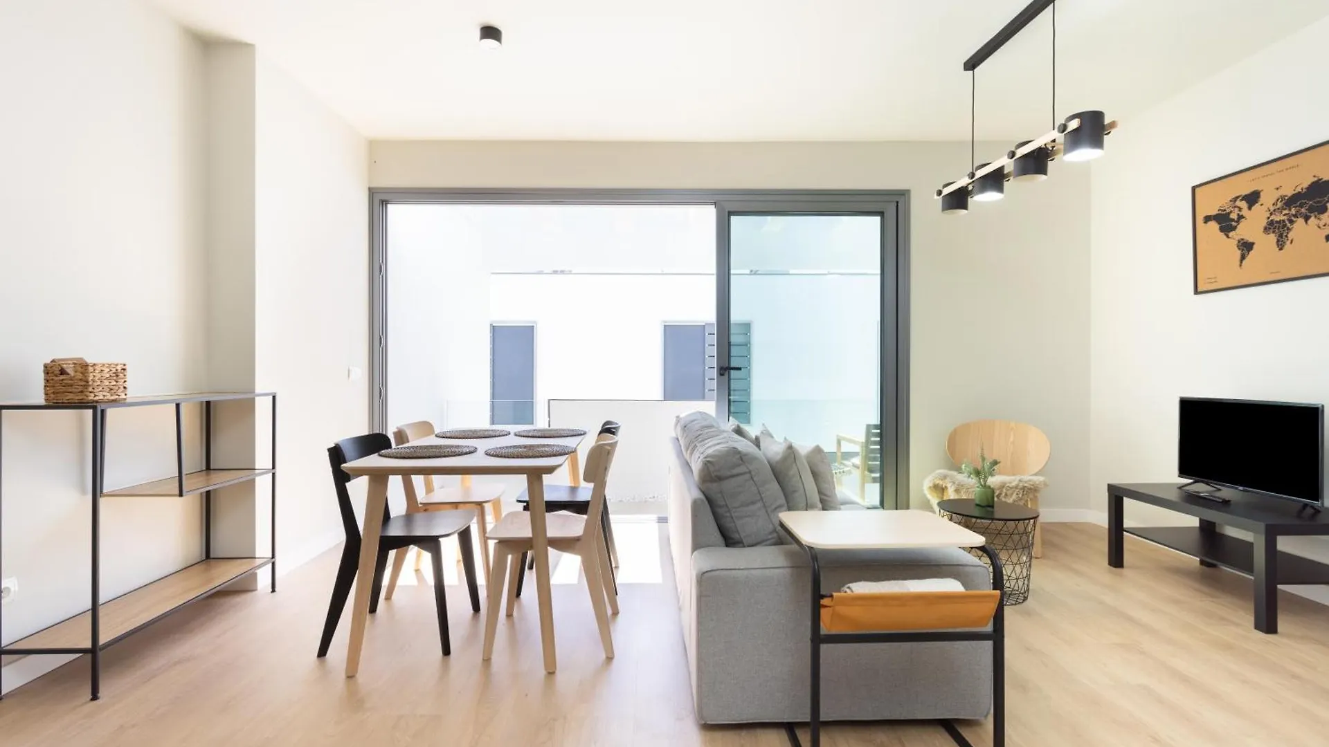Maruxia Beach And Pool Apartemnt Abades