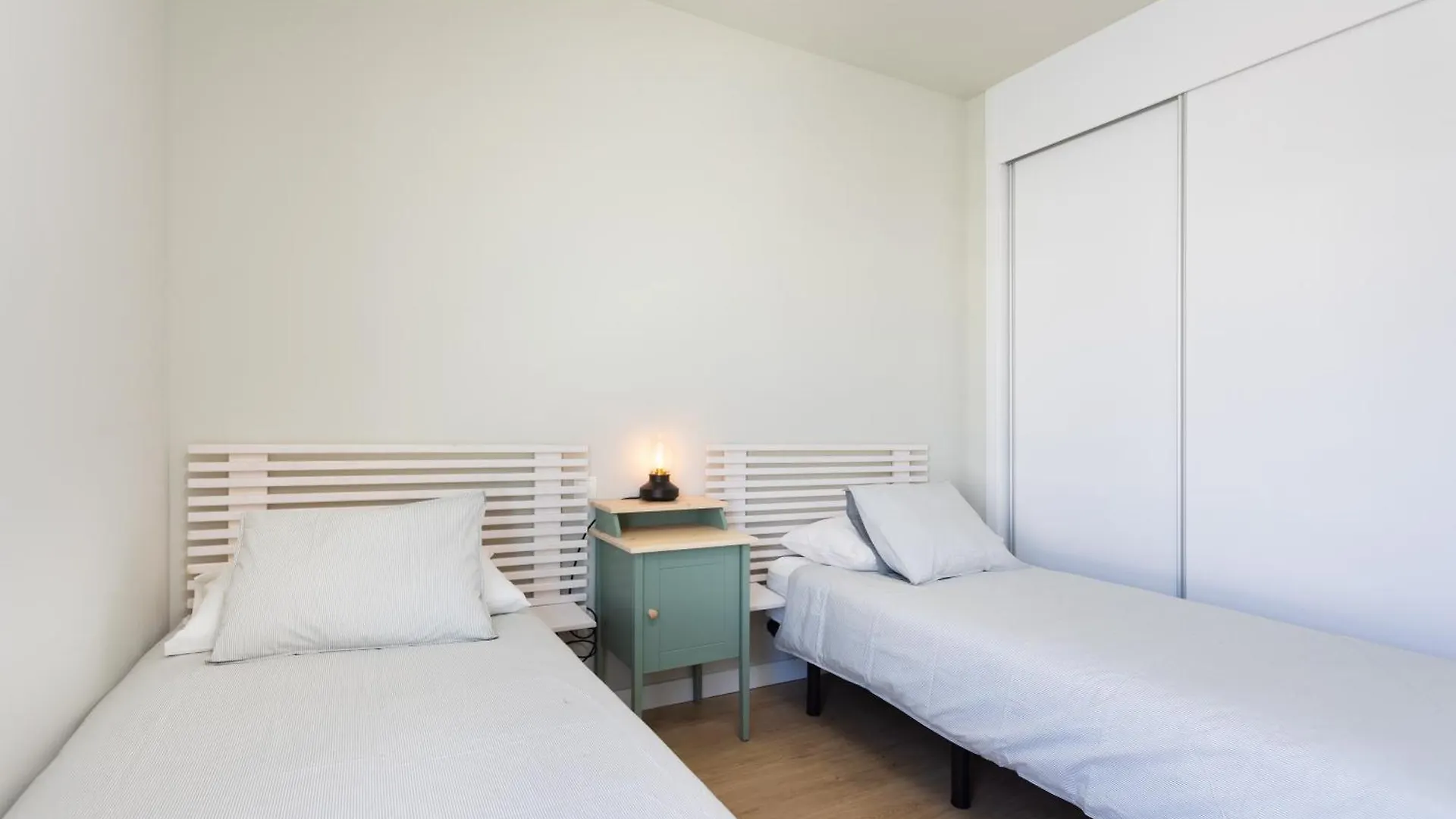 Maruxia Beach And Pool Apartemnt Abades